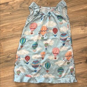 Nick & Nora Hot Air Balloon Girls Nightgown Sleepwear Size Small (6/6X)